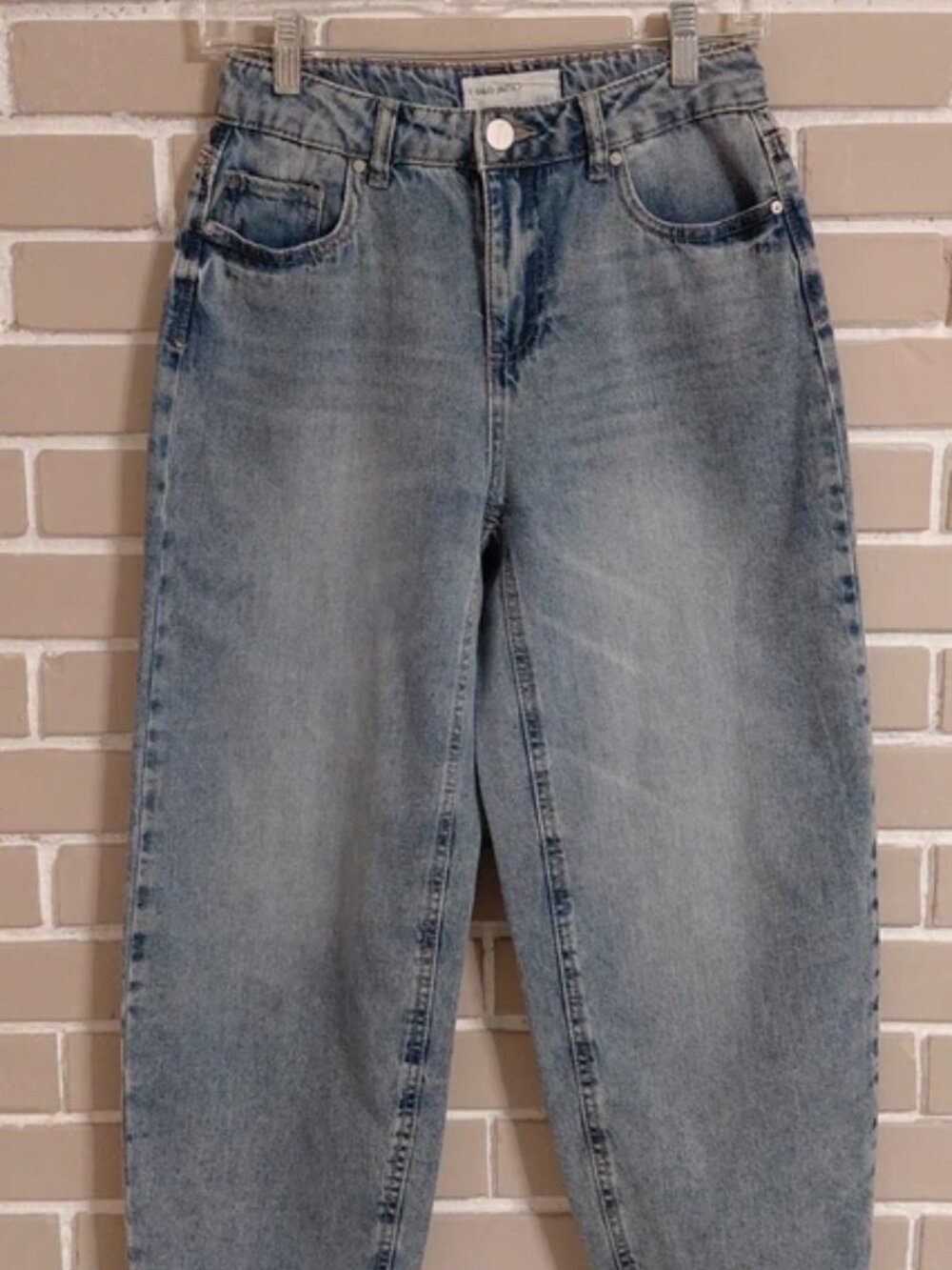ban.jara High Rise Barrel Leg Jeans Light Wash Size 24 XS
